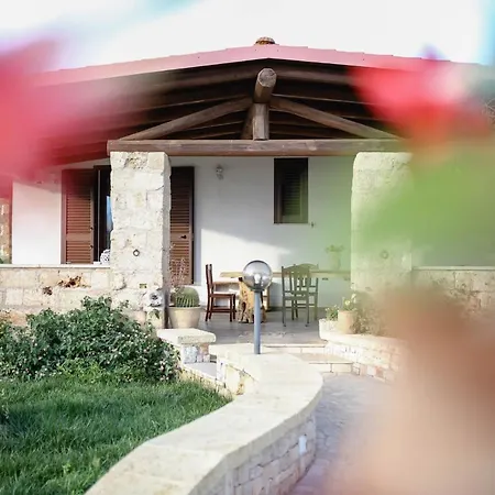 Lodge Country - Con Piscina 10 Posti - Salento