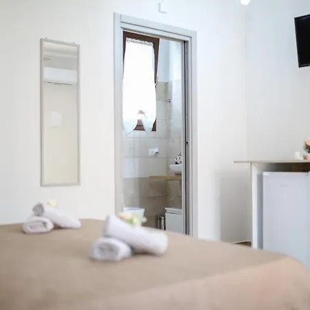 Lodge Country - Con Piscina 10 Posti - Salento Ugento
