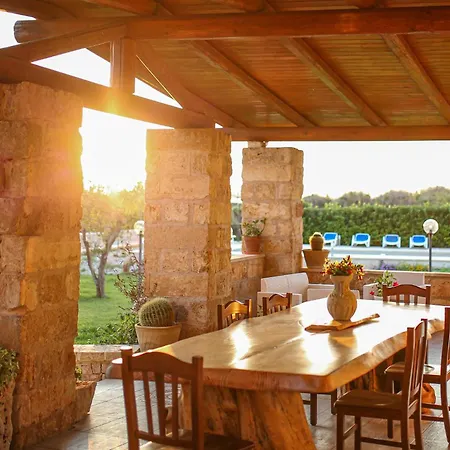 Country - Con Piscina 10 Posti - Salento Lodge